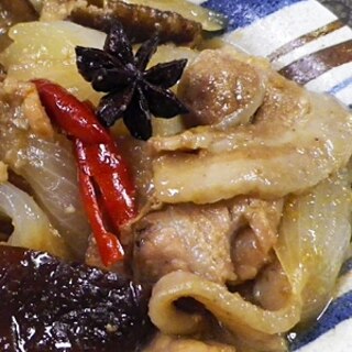 豚バラ新たま椎茸のナンプラー八角煮